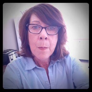 Meet your Posher, Carol
